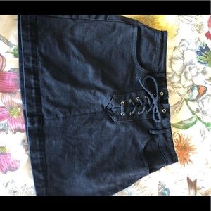 Kendall and Kylie black denim skirt size 25 waist